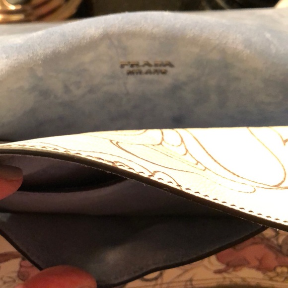 💯% Authentic Prada Limited Edition Etiquette Bag - Picture 7 of 8